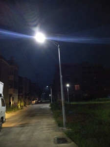 萍乡湘东区1300套30瓦太阳能路灯